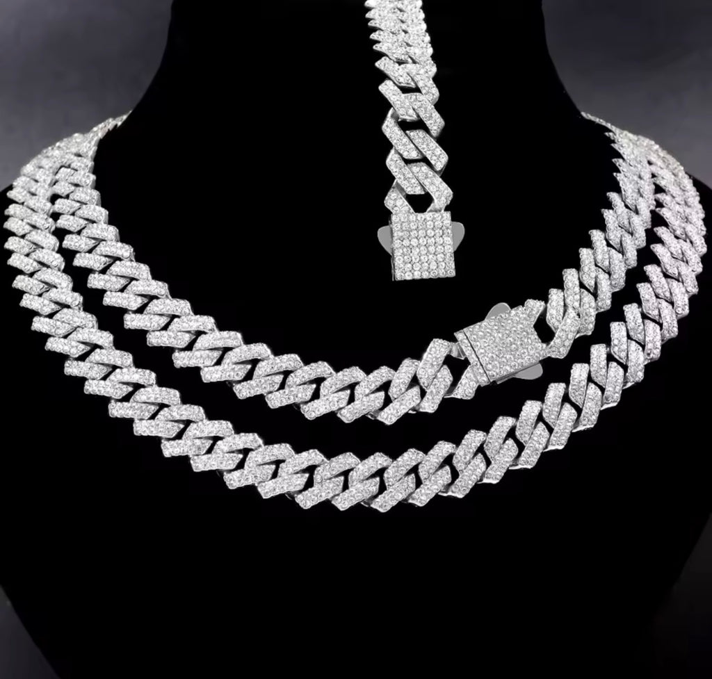 Iced Cuban Chain – Gold & Silver